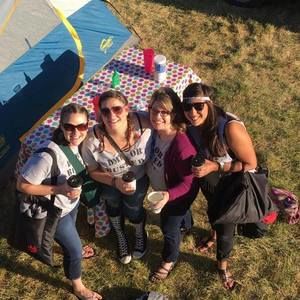 Meet your Posher, Becky