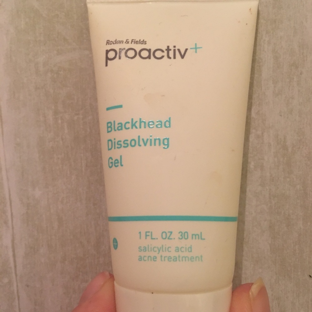 Proactiv Blackhead dissolving gel