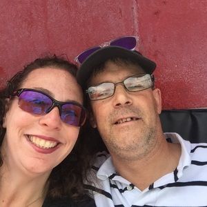 Meet your Posher, Deborab