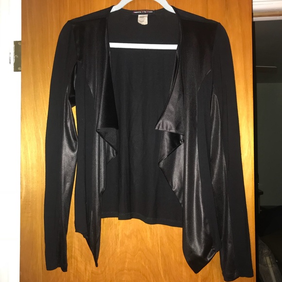 Sweater - Picture 1 of 3