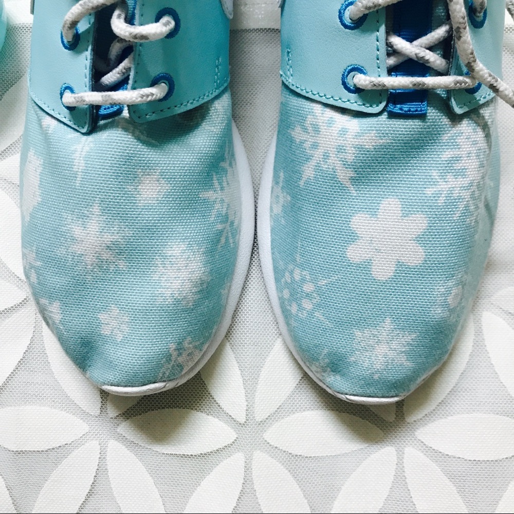 New Nike Roshe Print Women (7-7.5) Big Kig 6y - Picture 5 of 6