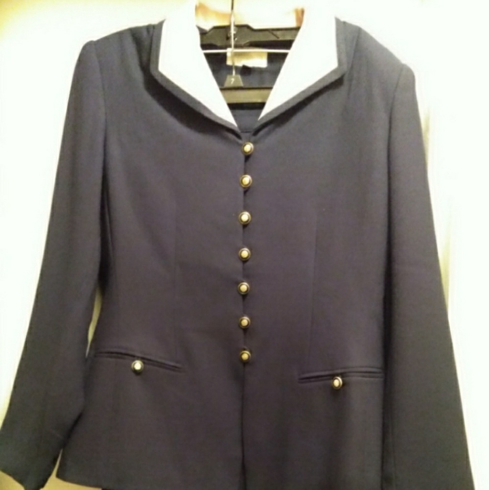 Ladies 2 piece suit [Preston & York]