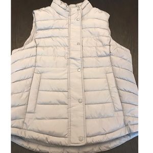 NWT GAP Puffer Vest- Gray