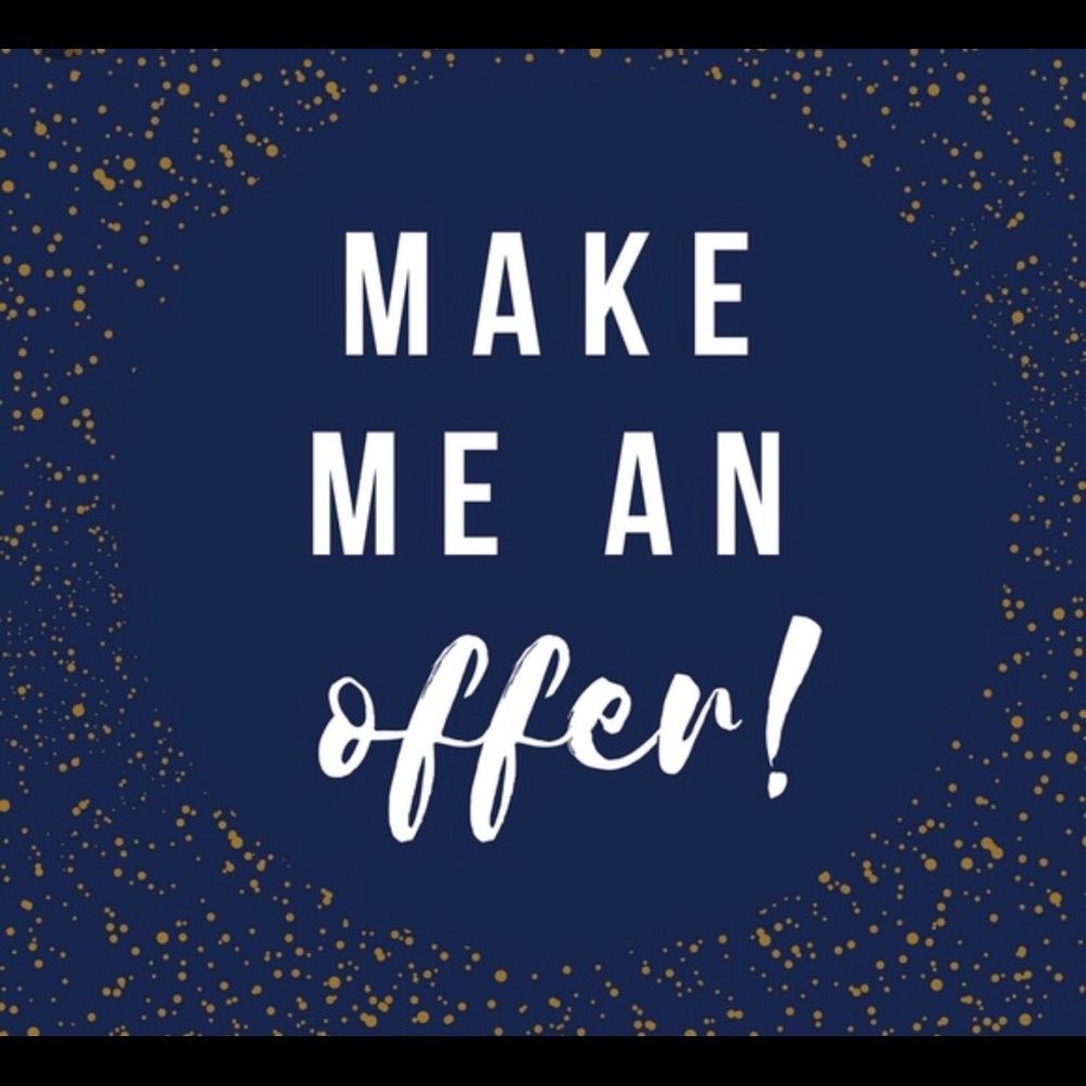 MAKE AN OFFER, trying to clear out my closet!!!