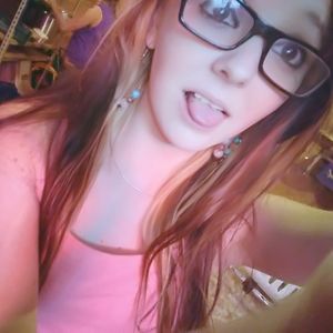 Meet your Posher, Kelcey