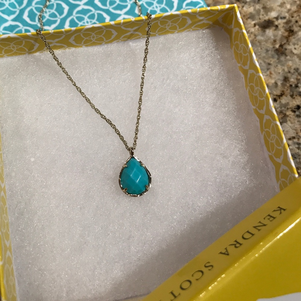 Kendra Scott Necklace