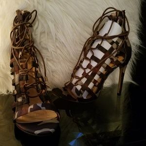 Camo heels