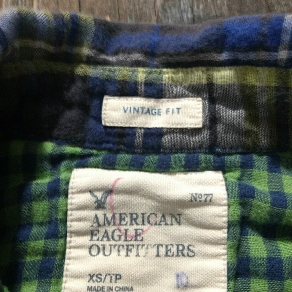 American Eagle button down long sleeve - Picture 2 of 2