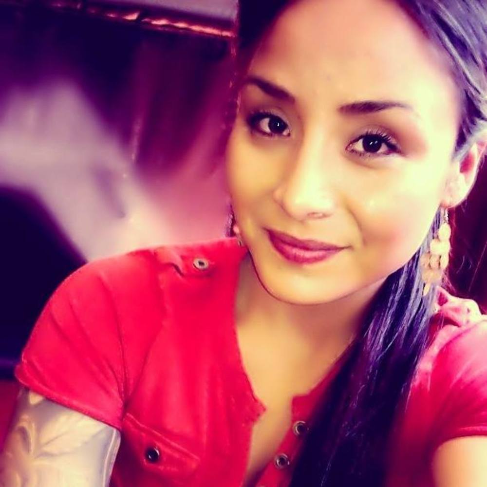 Meet your Posher, Elizabeth