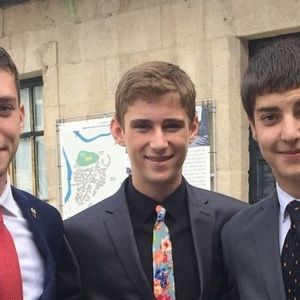 Meet your Posher, Lucas