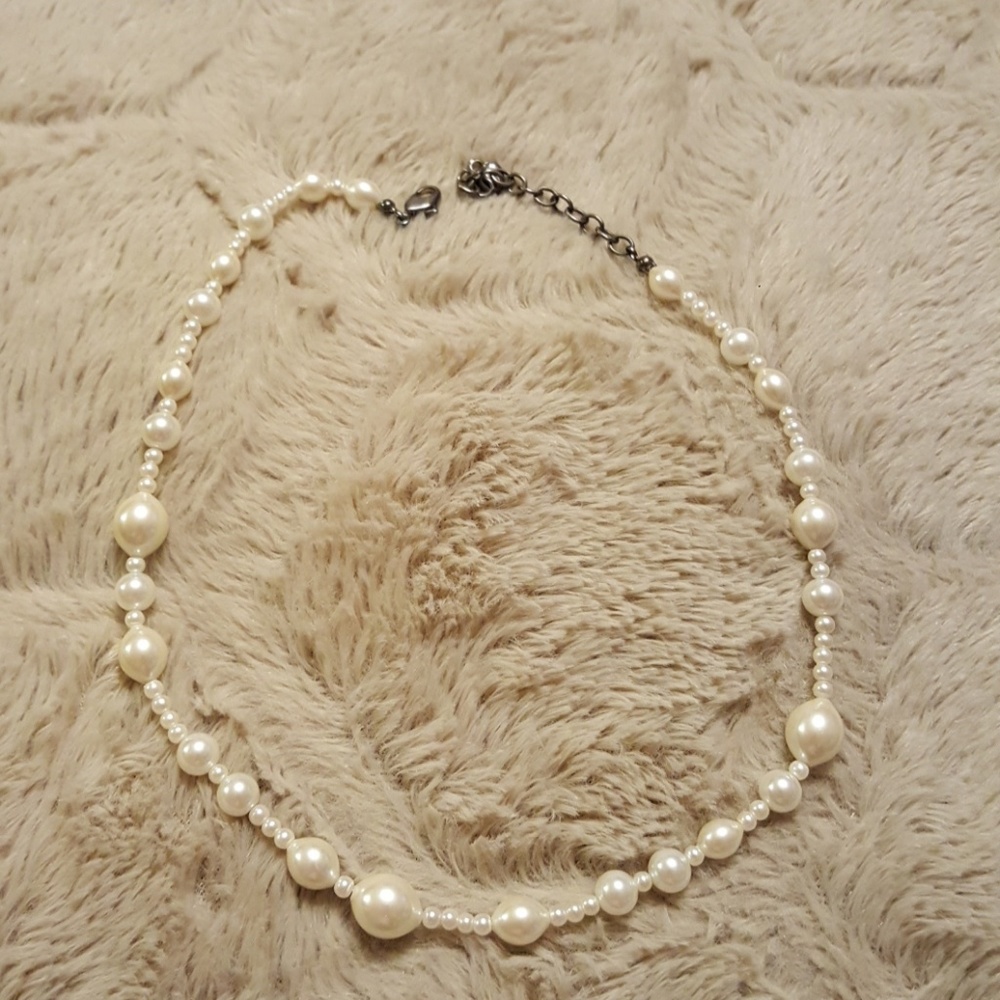 Faux white pearl necklace