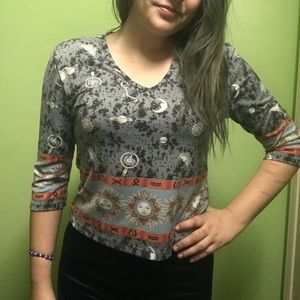 Sun and moon astrological half sleeve v neck