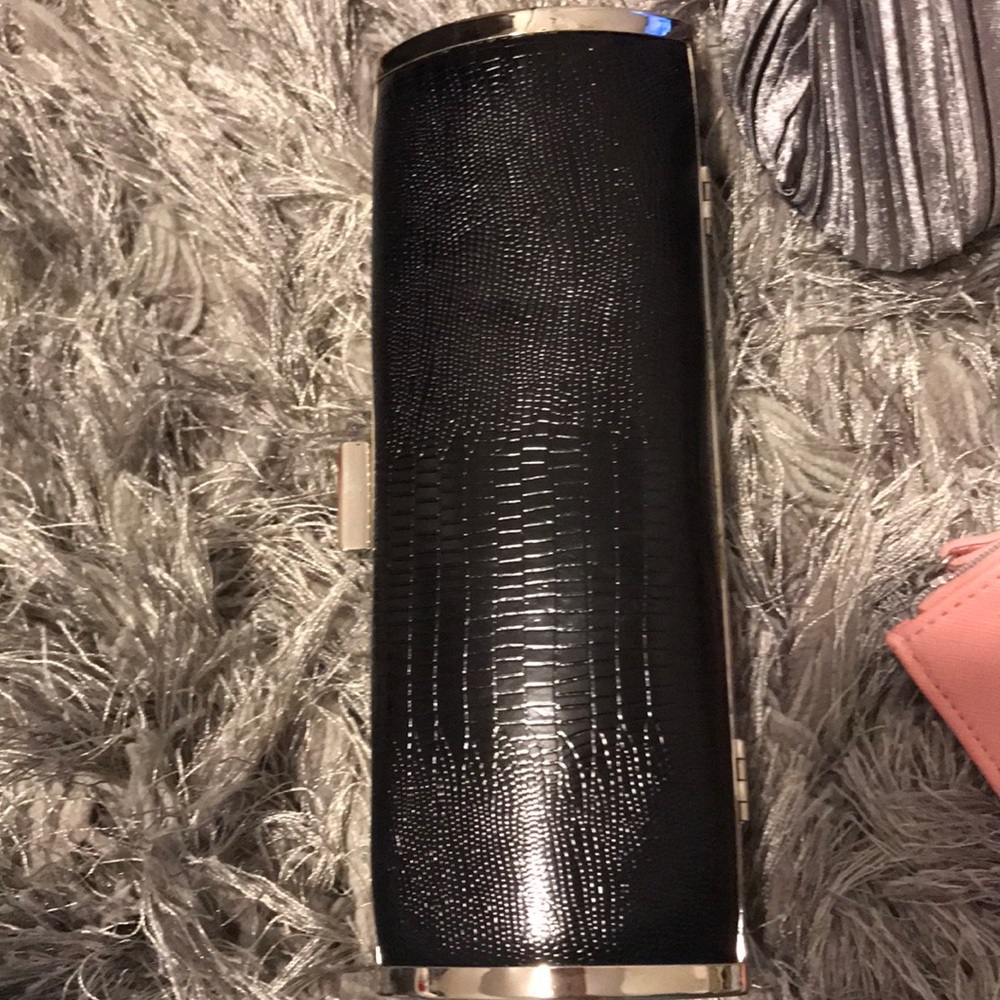 NOT FOR SALE - Picture 2 of 5