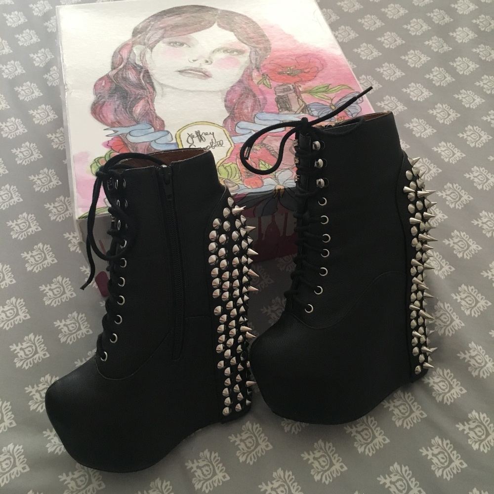 JC Damsel Spiked Booties