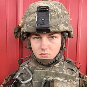 Meet your Posher, Mitchell