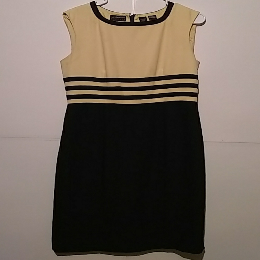 Liz Claiborne Dress Size 8 gently used