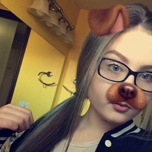 Meet your Posher, Brianna