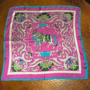 SOLD! Beautiful 100% silk scarf.  💥NEW💥