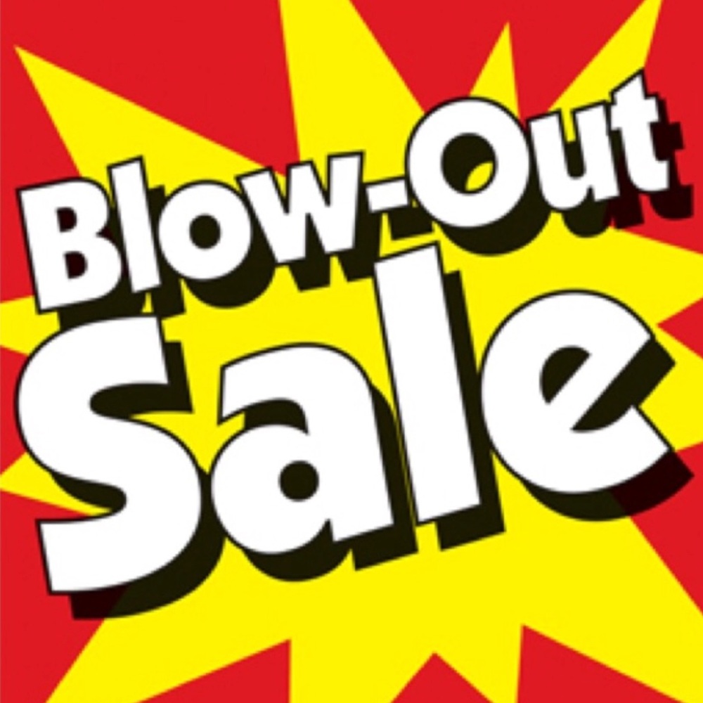 MEGA SALE!!! MAKE ME OFFERS!!
