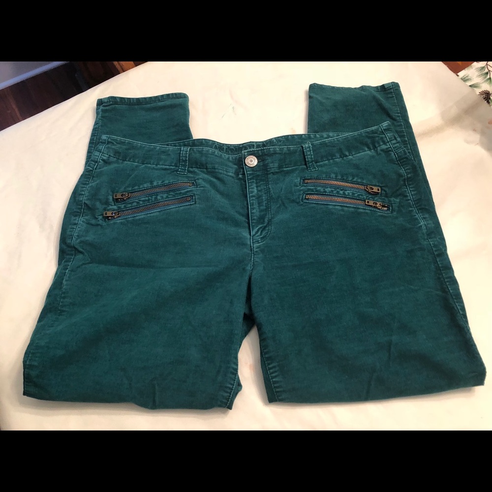 American Eagle sz 18 Green Corduroy jeggings