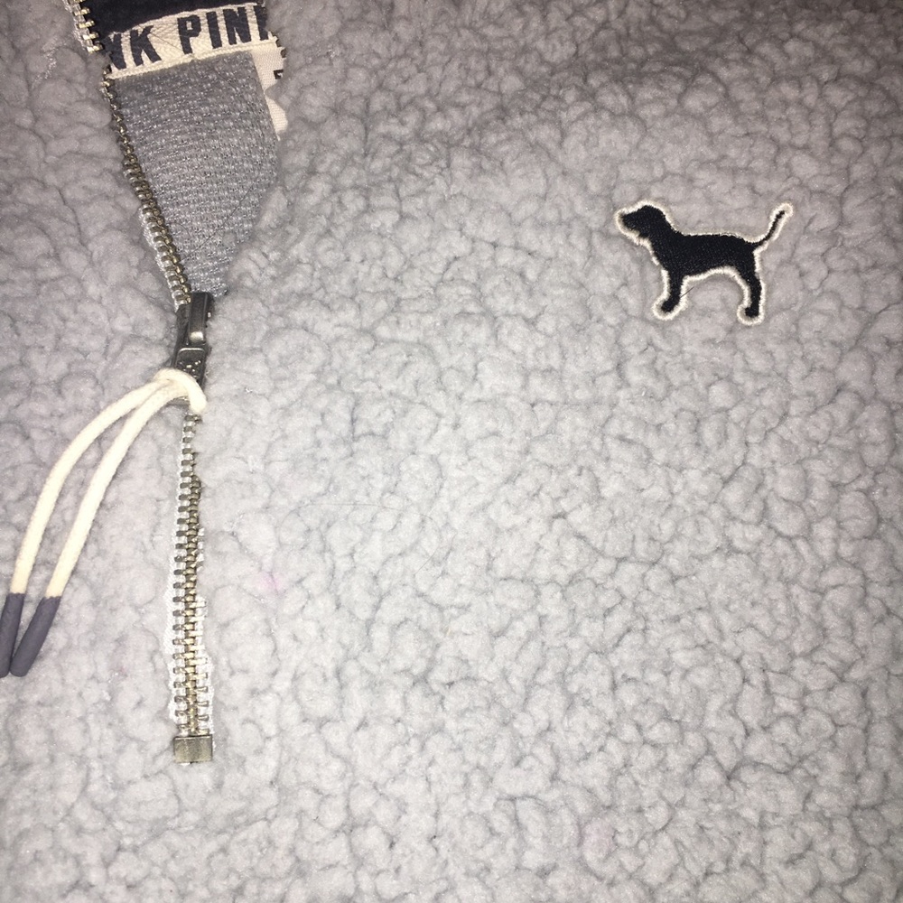 Sweatshirt/pull over
