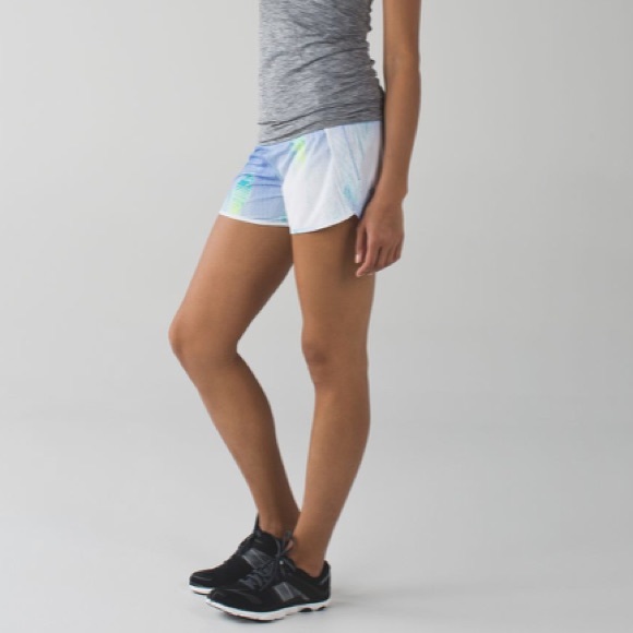 • Lululemon • Run Times Shorts Wind Chill New - Picture 3 of 7