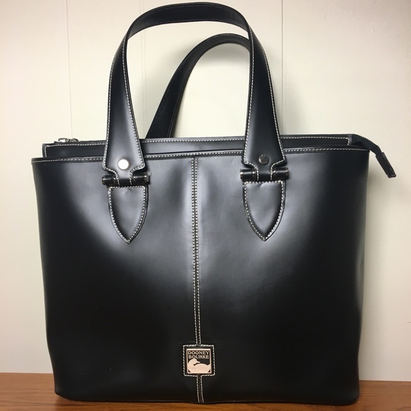 Dooney & Bourke Handbags - REDUCED! Dooney & Bourke Black Leather Tote Bag