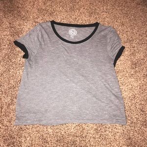 Gray tee
