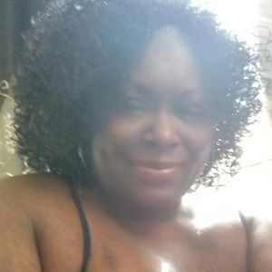 Meet your Posher, Shemiah