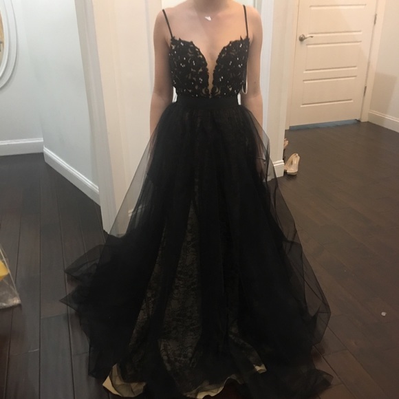 Sherri Hill Prom Dress - Picture 4 of 5