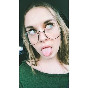 Meet your Posher, Alexa