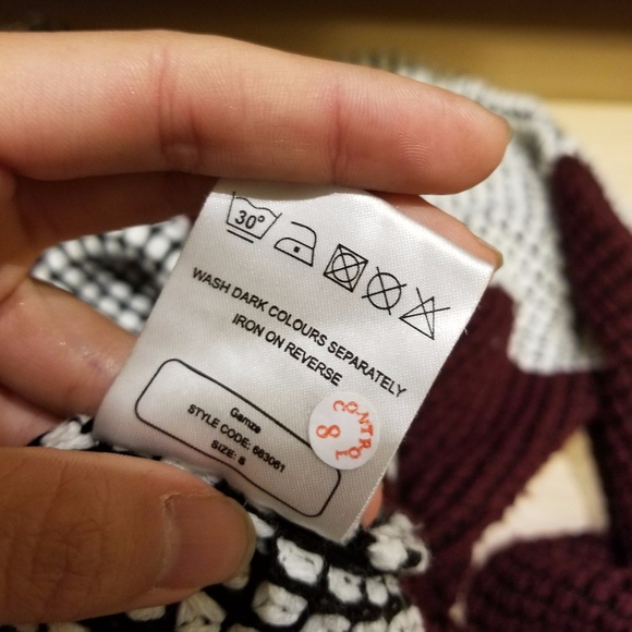 Chunky Sweater - Red/Burgundy + B&W - Picture 5 of 6