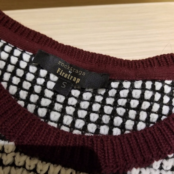 Chunky Sweater - Red/Burgundy + B&W - Picture 4 of 6