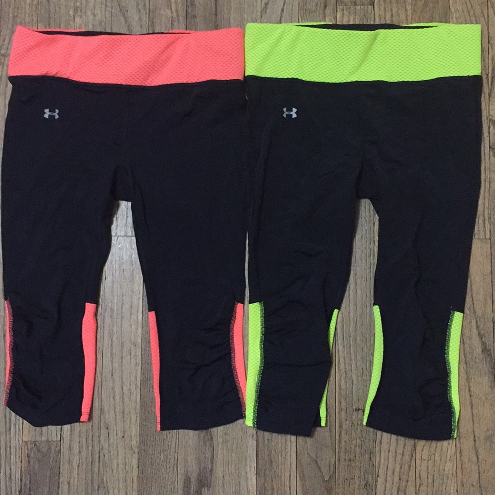 Two Under Armour Cropped Gym Leggings 💪🏻