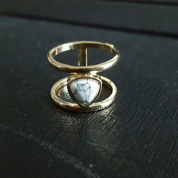 Geometric Wide-Band Ring - Picture 2 of 5