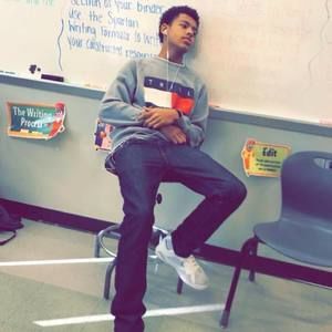 Meet your Posher, Julio