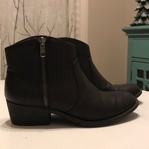 Black booties!