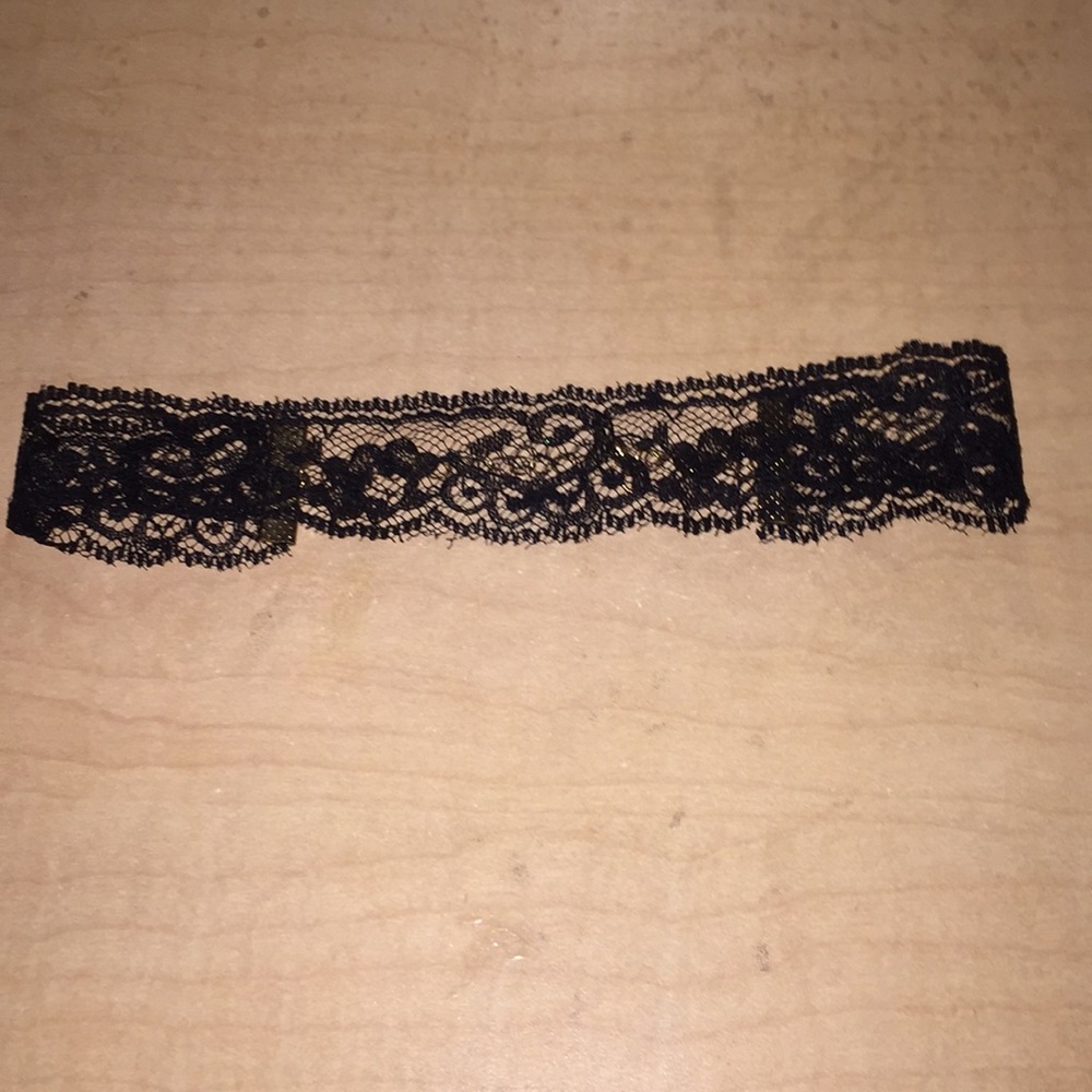 Black Lace Choker