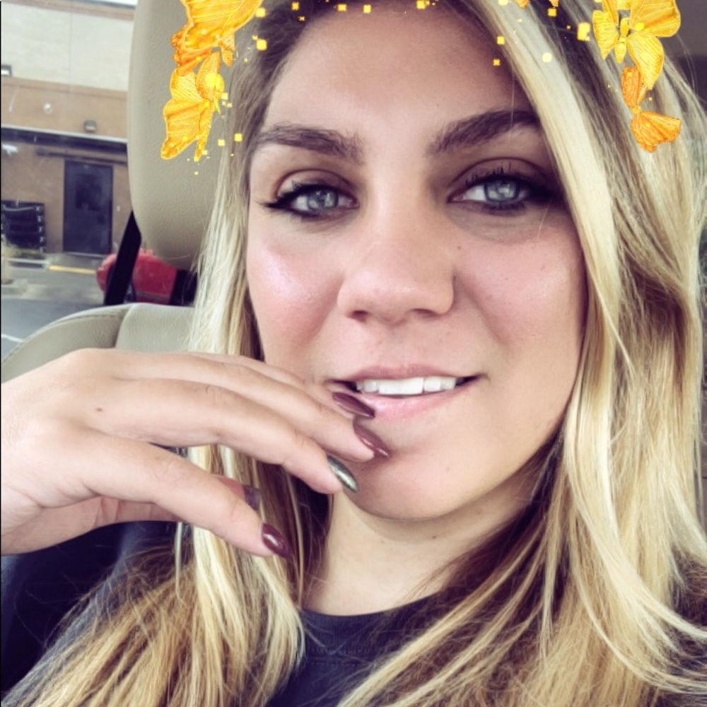 Meet your Posher, Katie