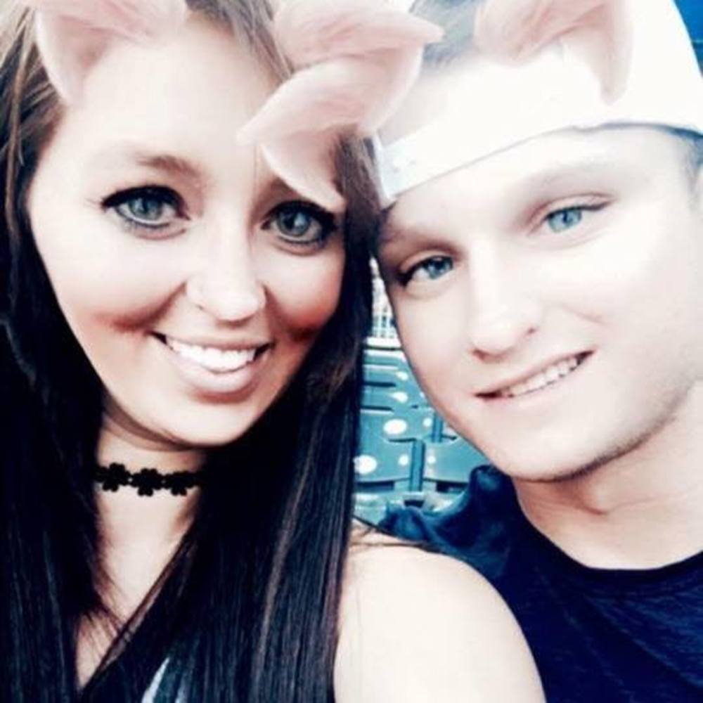 Meet your Posher, Abbey