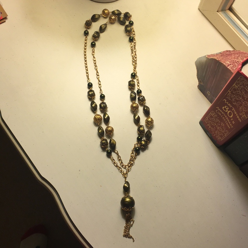 Beaded Fashion Necklace - Olive Green