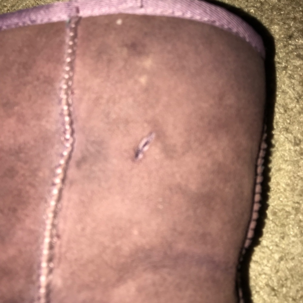 Uggs - Picture 8 of 8
