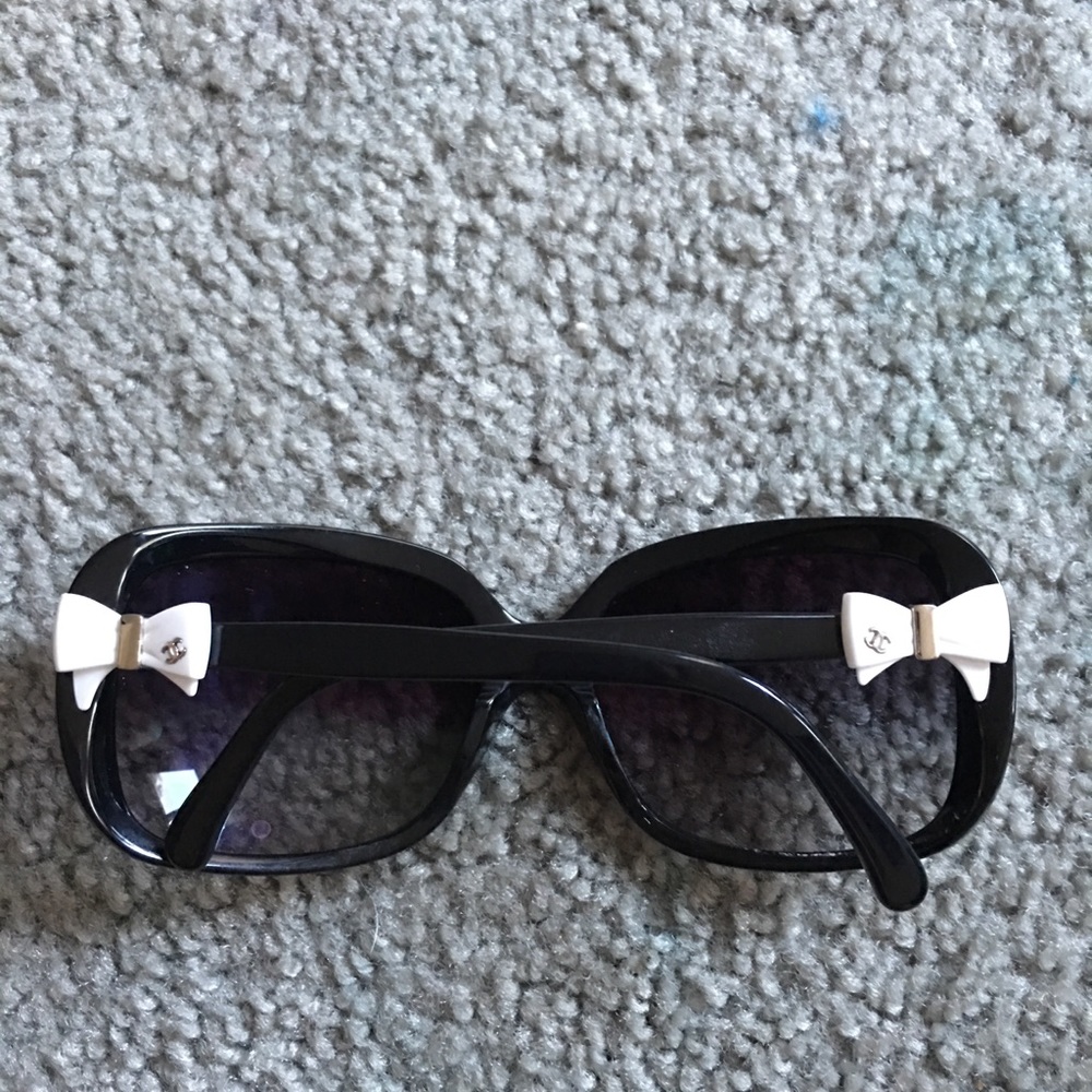 🎈Quick Sale Today only🎈.  Chanel Sunglasses