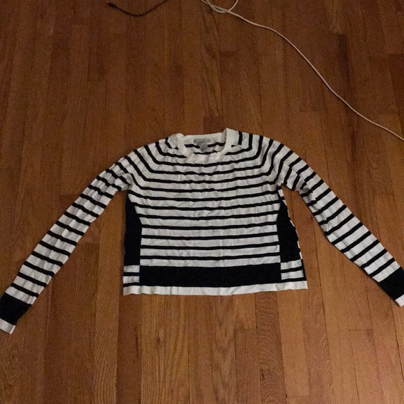 H&M black and white striped sweater - Picture 1 of 5