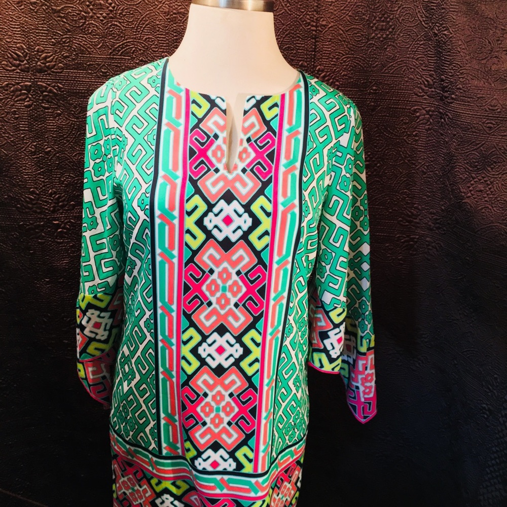 Crown & Ivy Multi-Colored Shift Dress
