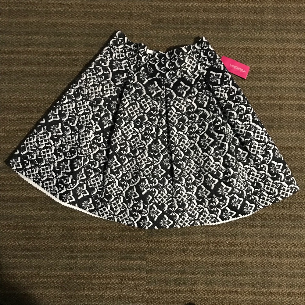 xhilaration bandage skirt
