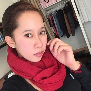 Meet your Posher, Cris