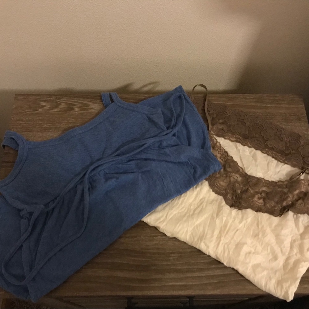 Two tanks - Size Small - Picture 2 of 6