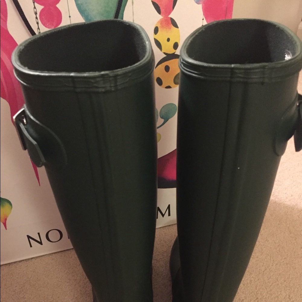 Hunter Original Rain Boot - Picture 2 of 8