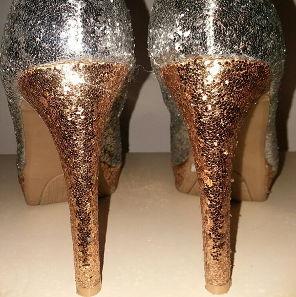 GOLD AND SILVER SHOES By Tangela - Picture 3 of 6